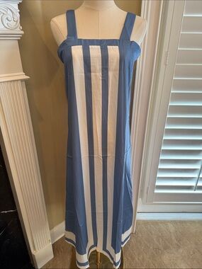 Camila Blanco Blue and White Striped Sundress size 4